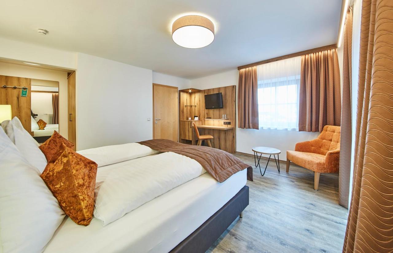 Hotel Roemerhof Fusch an der Grossglocknerstrasse Экстерьер фото